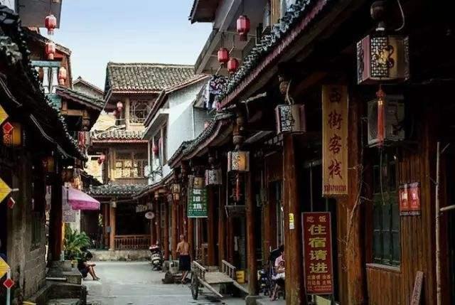什么样的老板会喜欢上有主见却不太听话的员工呢？游戏画面